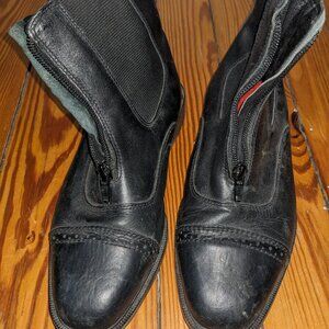 Riding boots